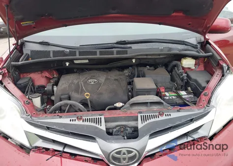 2018 Toyota Sienna Xle 8 Passenger z USA, uszkodzony, nr VIN 5TDYZ3DC4JS906391